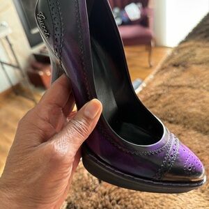 Gucci Women's Black and Purple Heels